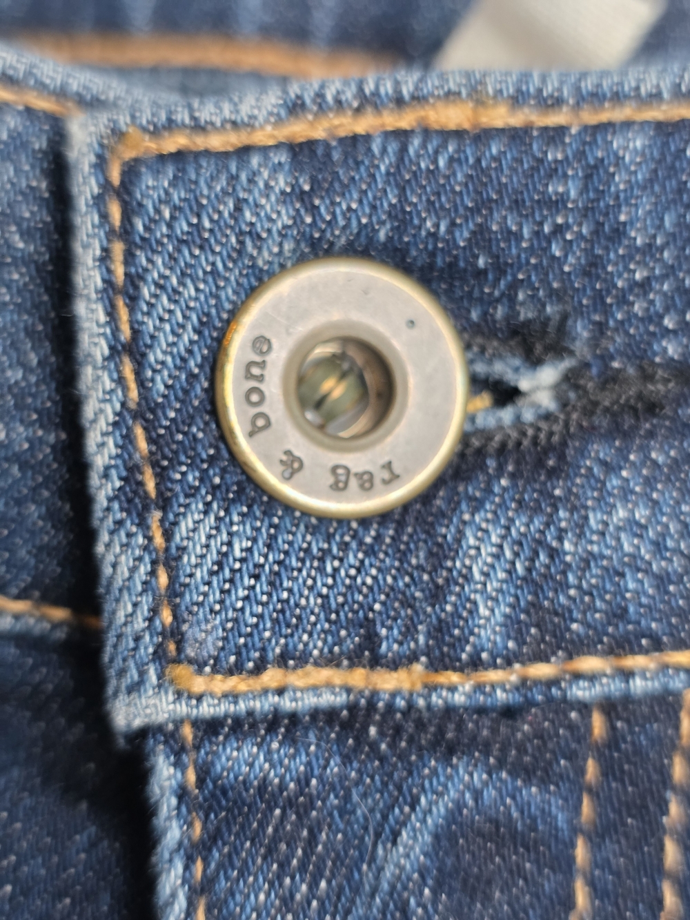 Rag & Bone "Tomboy" Slim Straight Jeans in Aged Dark Wash – Size 27 X 28.5" - Picture 8 of 16